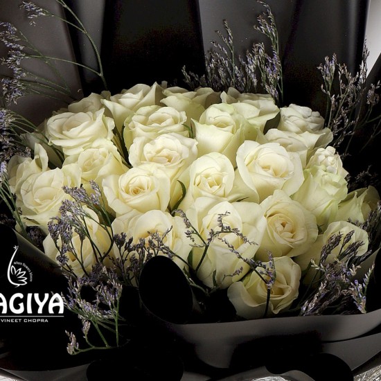 25 WHITE ROSES BUNCH 